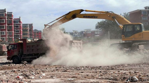 噴霧加濕可以改善建筑工地施工環境