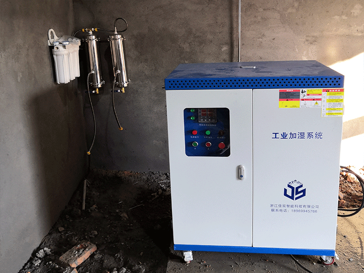 安裝噴霧加濕系統，改善溫室大棚種植環境